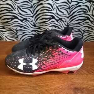 0725 Thrifted Sz. 3.5Y Girls Under Armour Molded Cleats GWOSLOO1.15